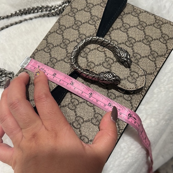 Dionysus GG Supreme Mini Bag - Picture 14 of 15